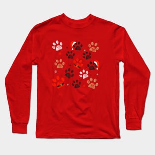 Paw prints with Santa Claus, deer and red hat Long Sleeve T-Shirt